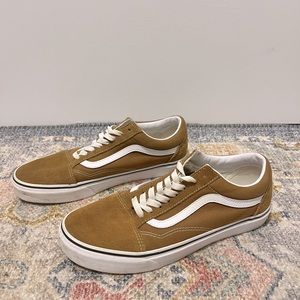 Vans Old Skool Shoe, Women’s Size 11/Men’s Size 9.5